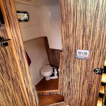 Boat & Bike - Houseboat גדנסק