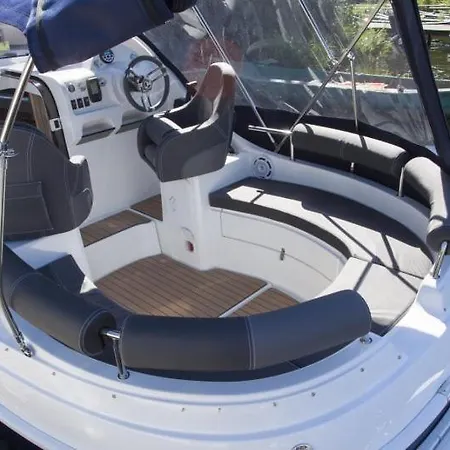 Boat & Bike - Houseboat ספינת מלון